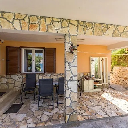 Ugljan * Куклица