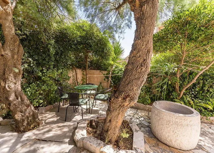 Апартаменты Ugljan