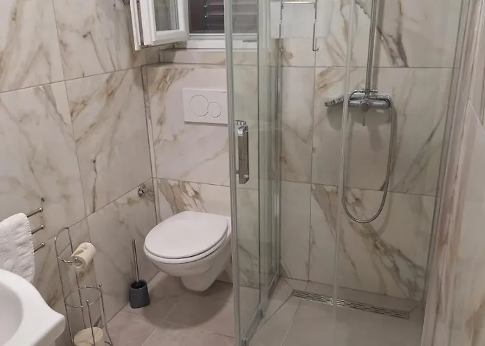 Ugljan Куклица